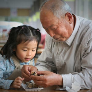 树欲静而风不止，子欲养而亲不待